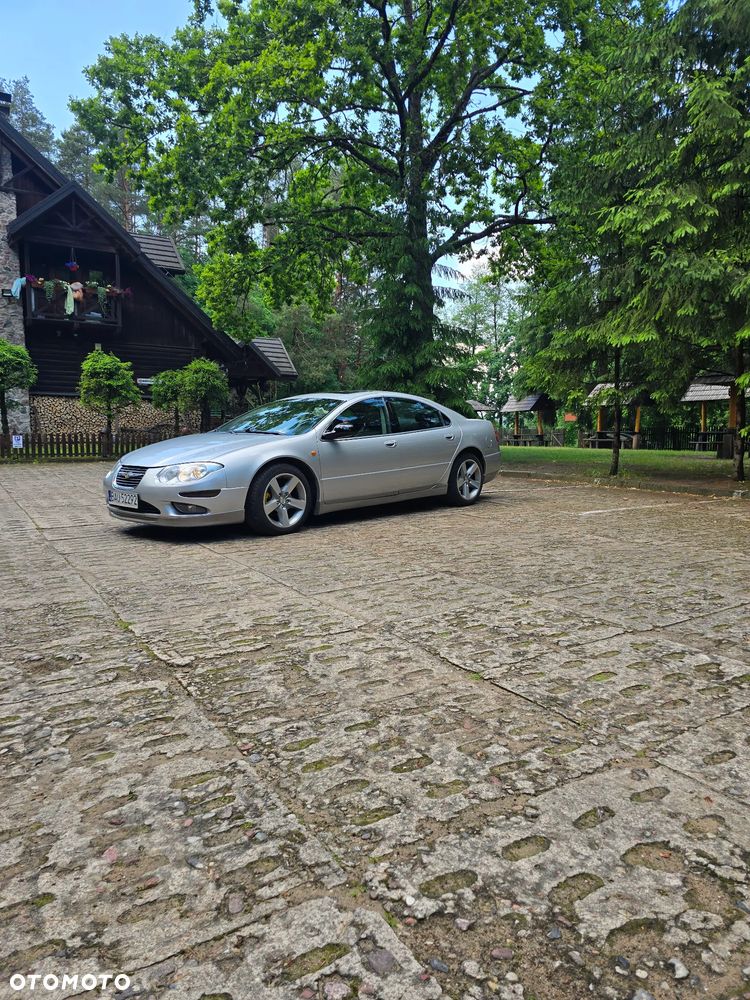 Chrysler 300M - 7