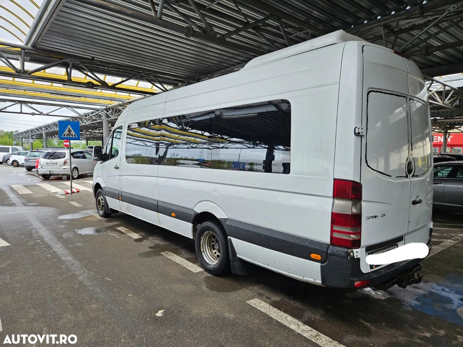 Mercedes-Benz Sprinter - 1