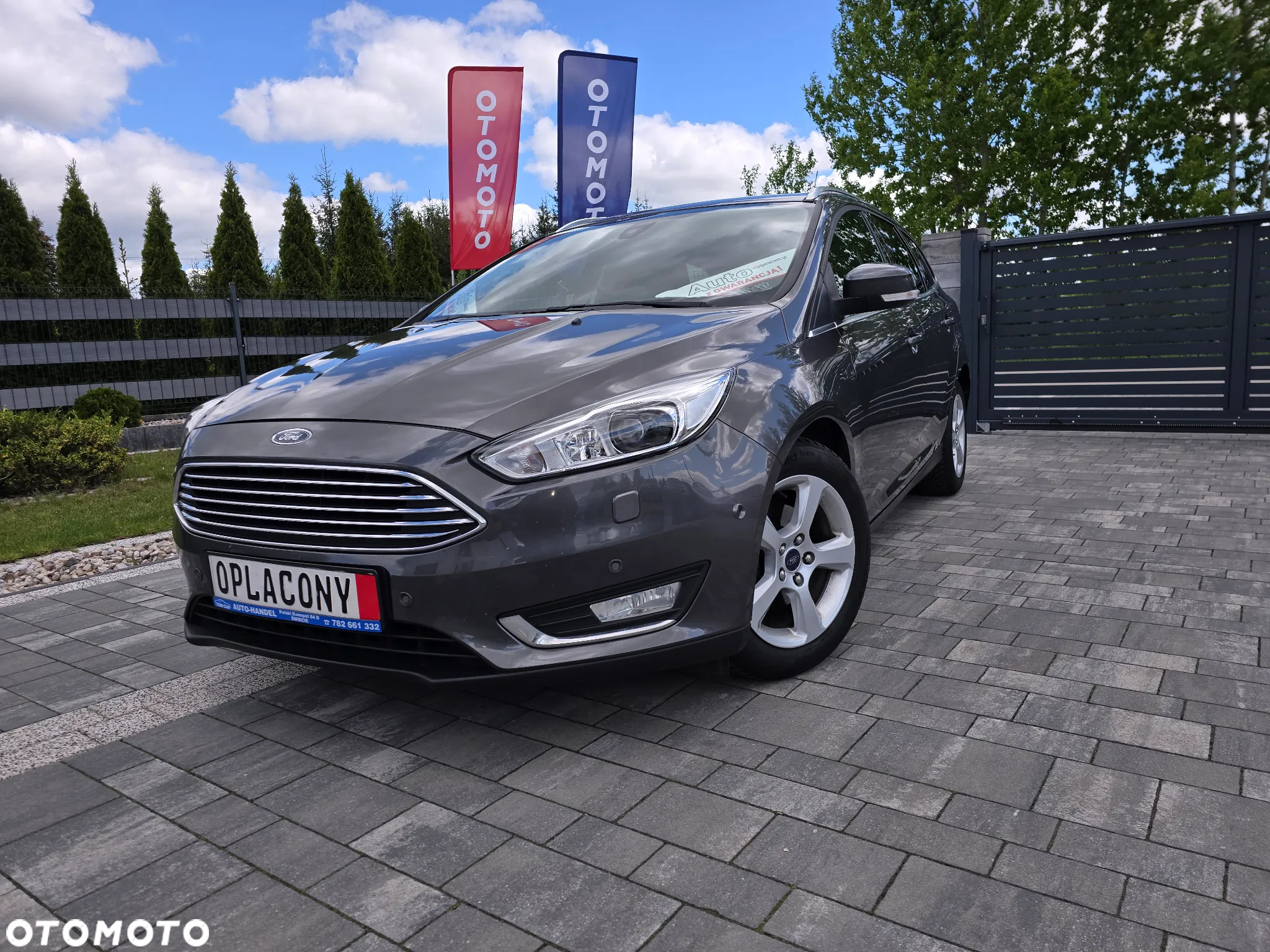 Ford Focus 1.0 EcoBoost Start-Stopp-System TITANIUM DESIGN - 2