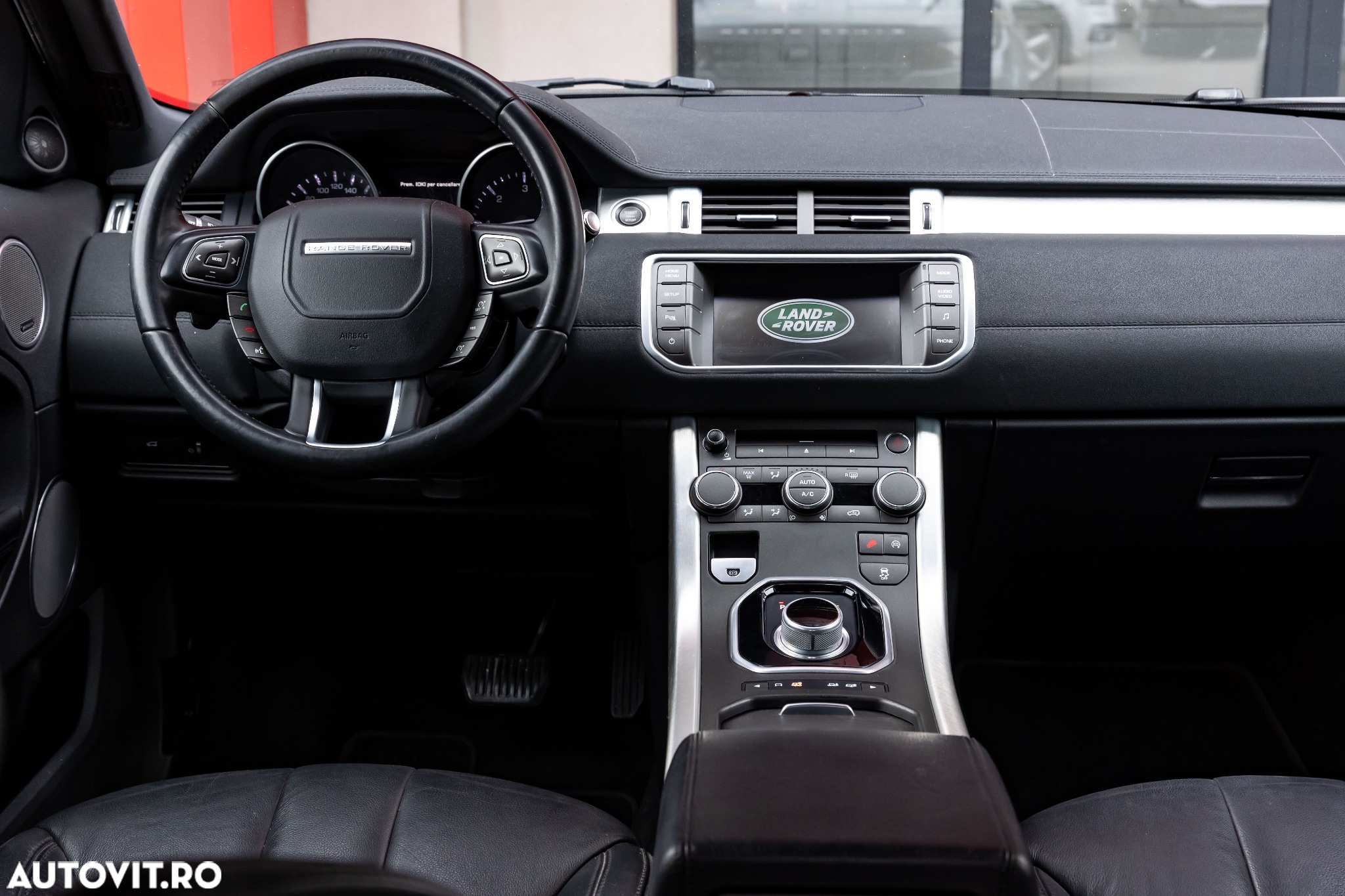 Land Rover Range Rover Evoque - 29