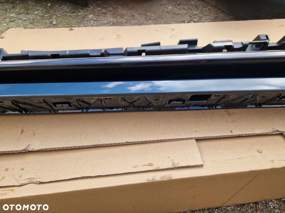 Audi R8 2015- listwa progowa próg prawa CARBON 4S0853860 - 17