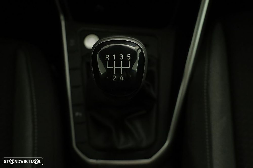 VW Taigo 1.0 TSI Urban - 12