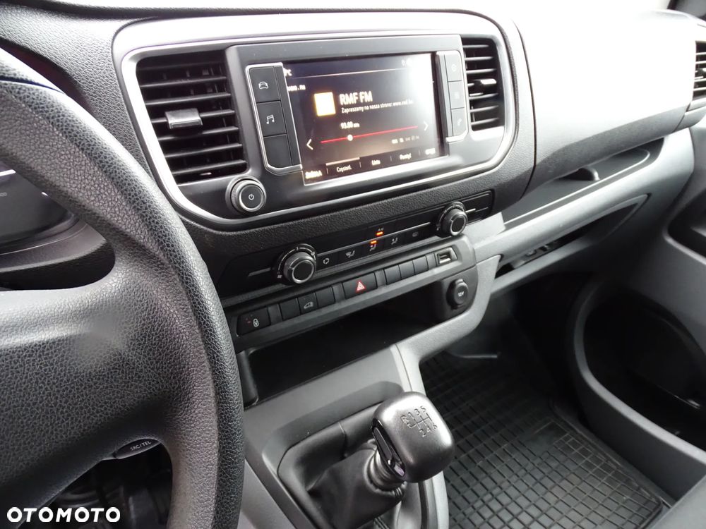 Opel VIVARO LONG - 31