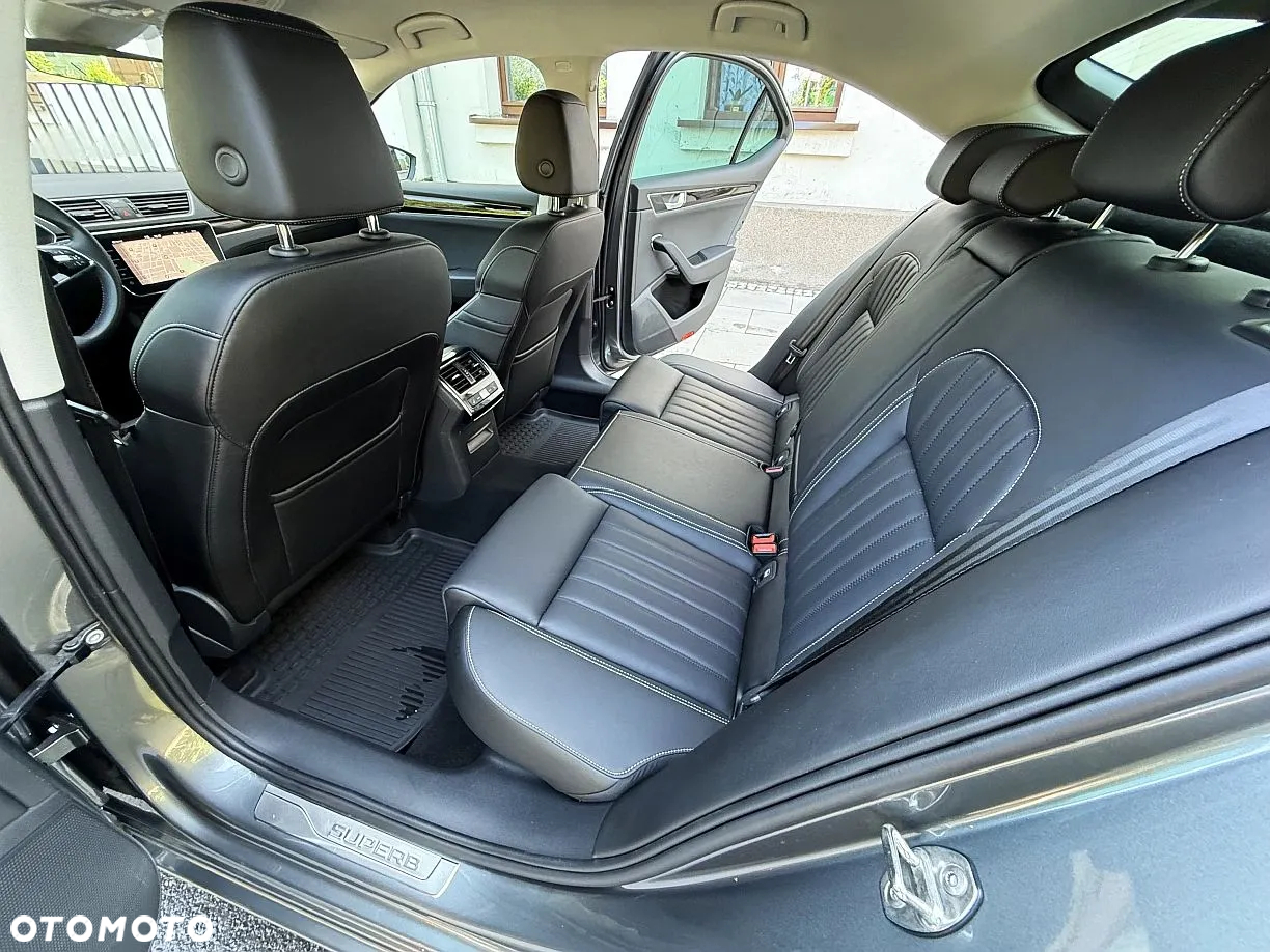 Skoda Superb 2.0 TDI SCR 4x4 L&K DSG - 21