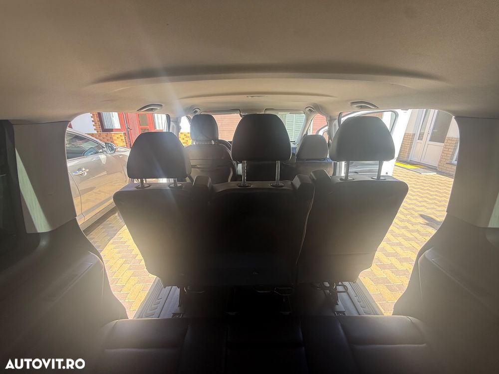 Mercedes-Benz Vito - 10
