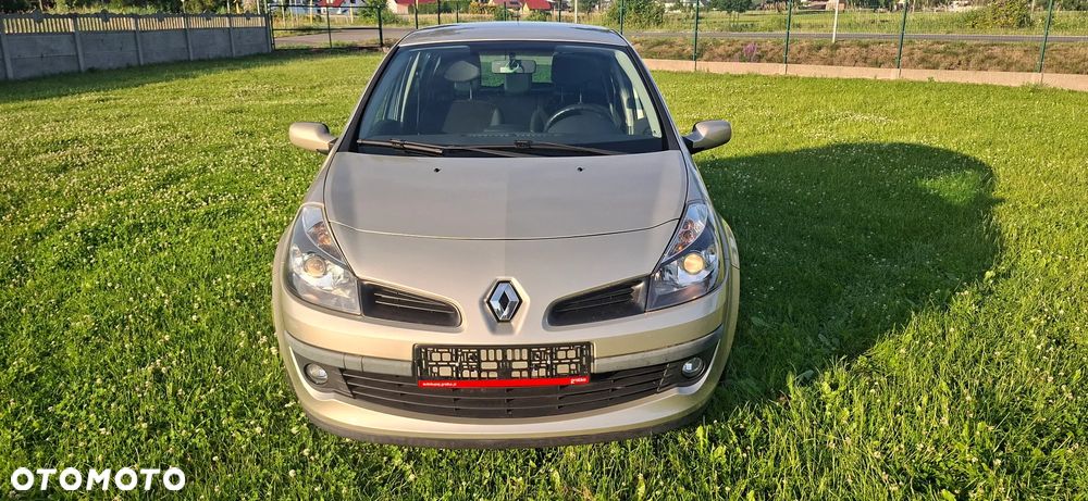 Renault Clio 1.6 16V Expression - 2