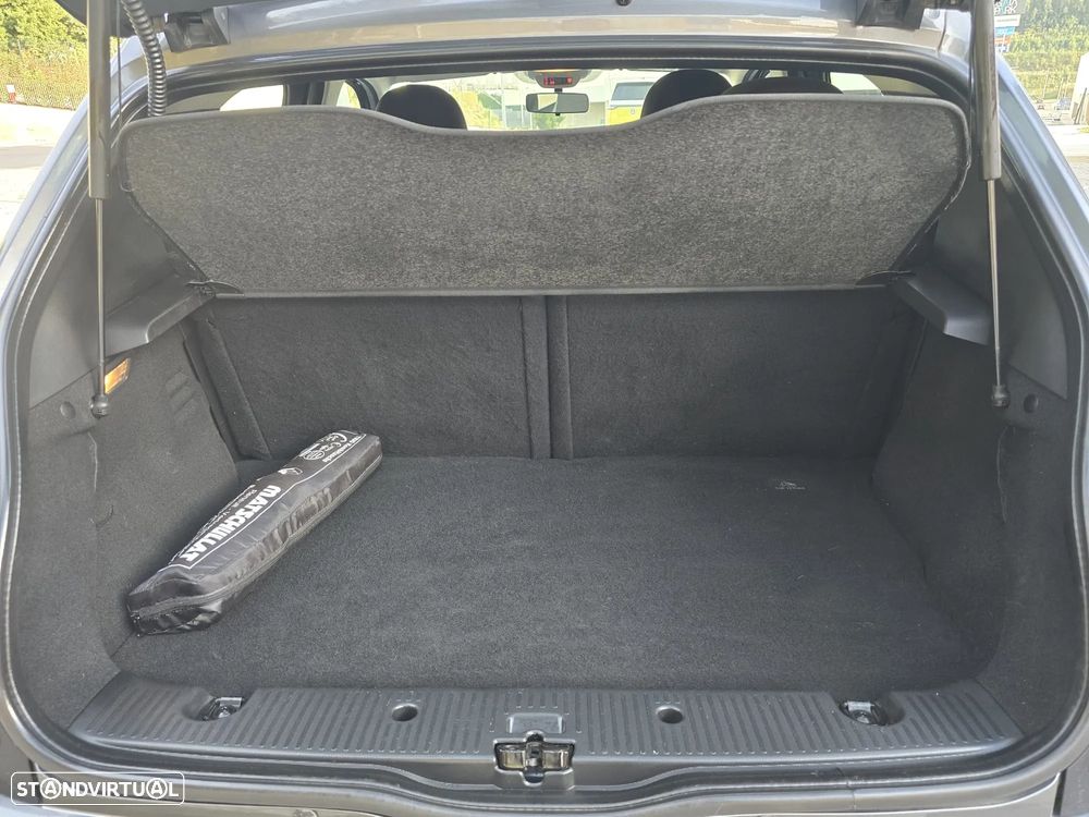 Renault Twingo SCe 70 S&S LIMITED - 28