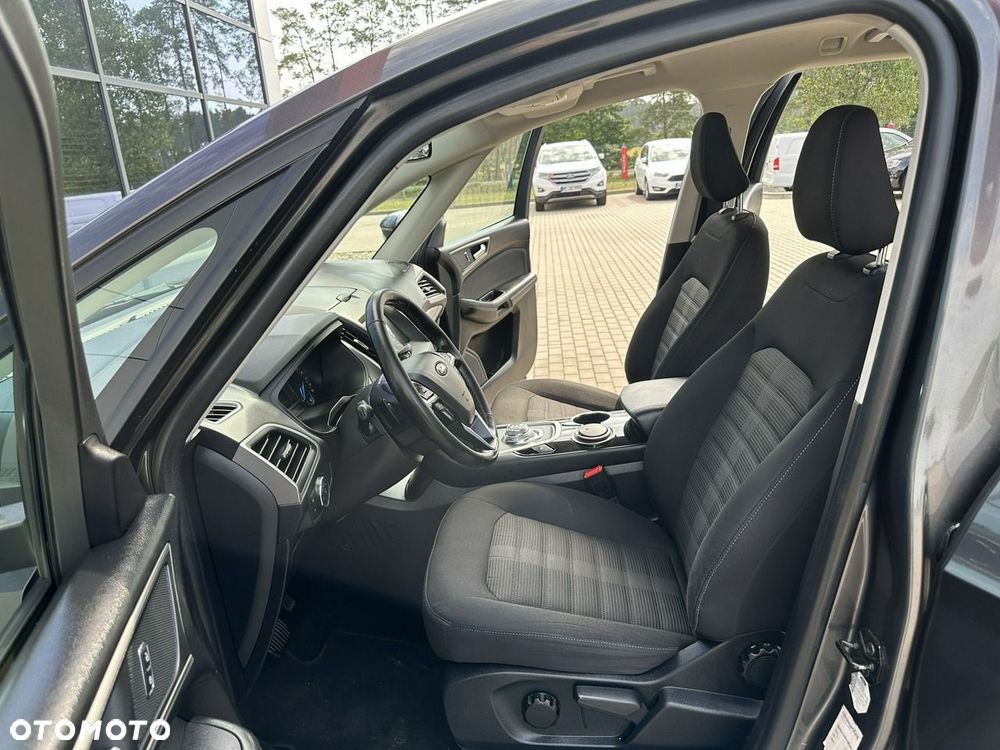 Ford Galaxy - 11