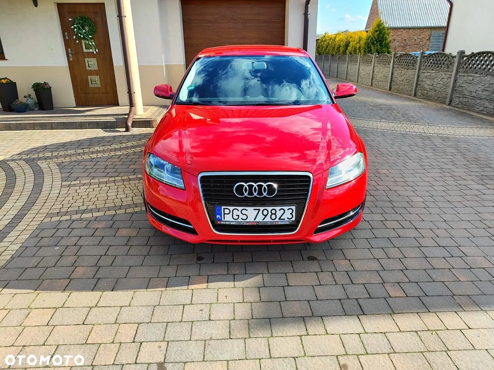 Audi A3 Sportback - 2