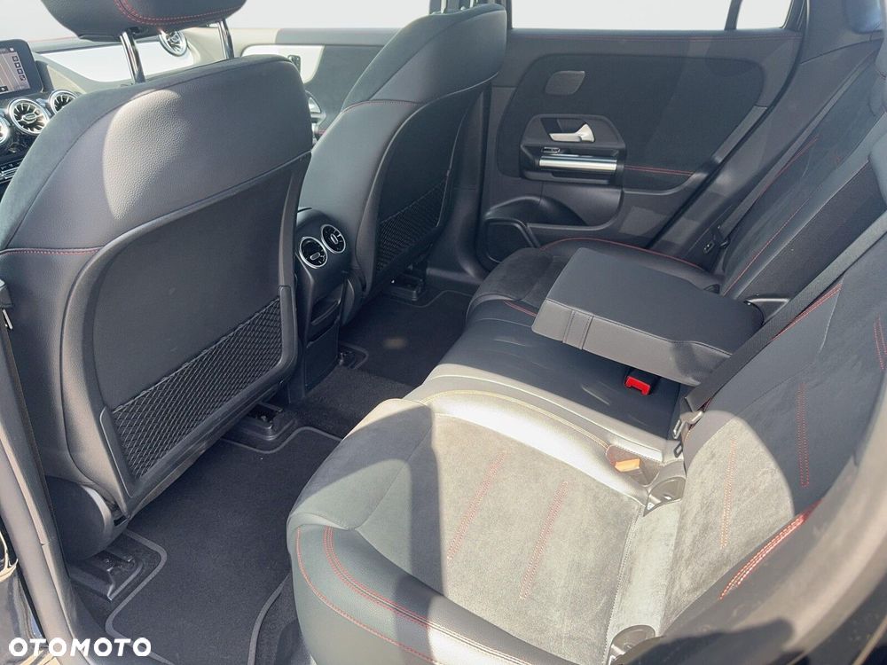 Mercedes-Benz EQA 250 66.5kWh AMG Line - 18