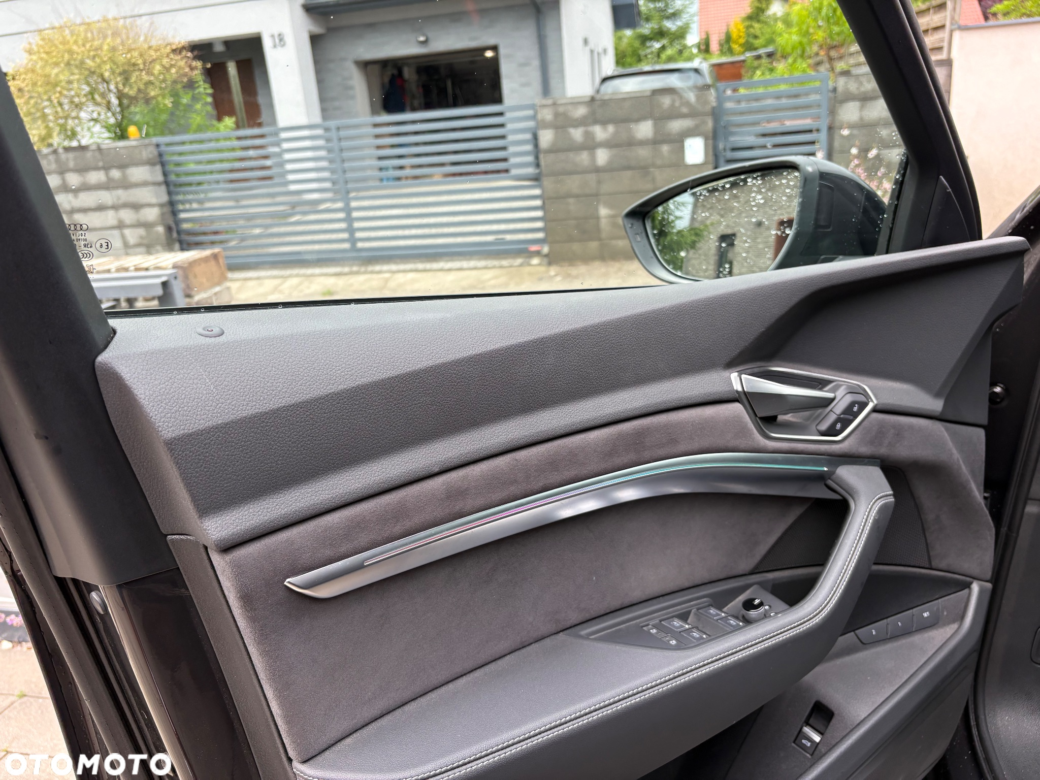 Audi Q8 e-tron 55 114kWh Quattro Advanced - 10