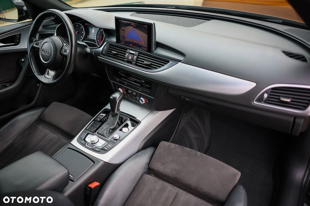 Audi A6 Avant 2.0 TDI Ultra S tronic - 33