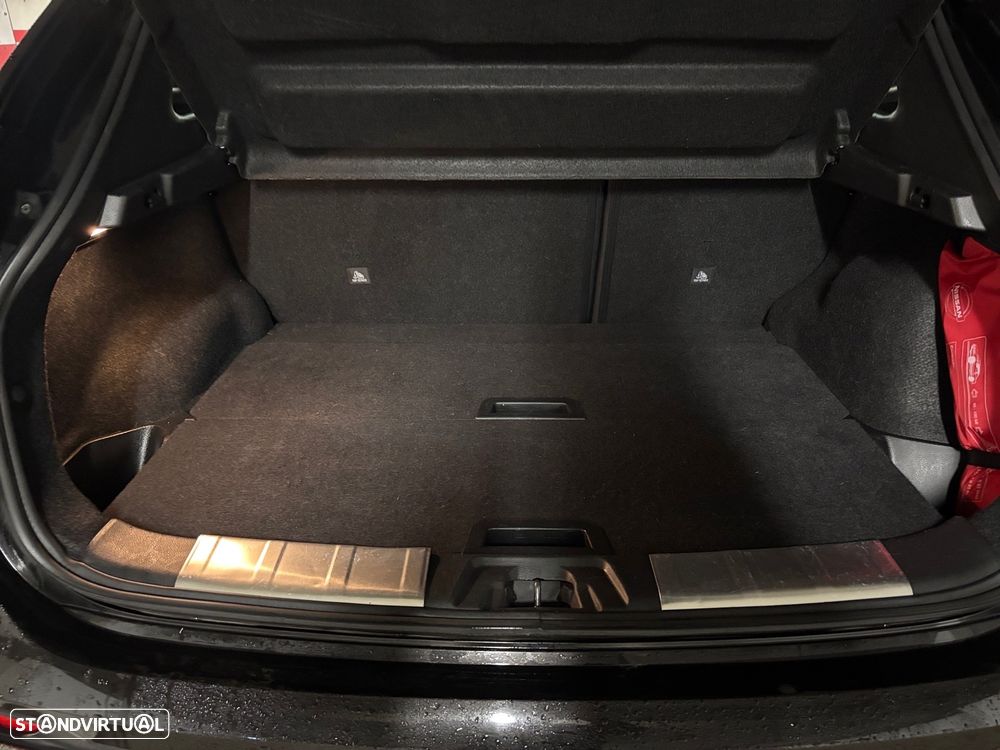 Nissan Qashqai 1.3 DIG-T N-Connecta J18 Led - 10