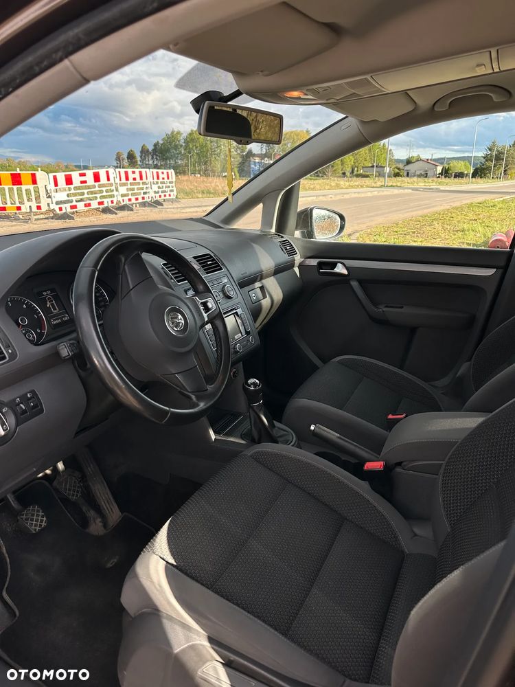 Volkswagen Touran 1.6 TDI DPF Trendline - 10