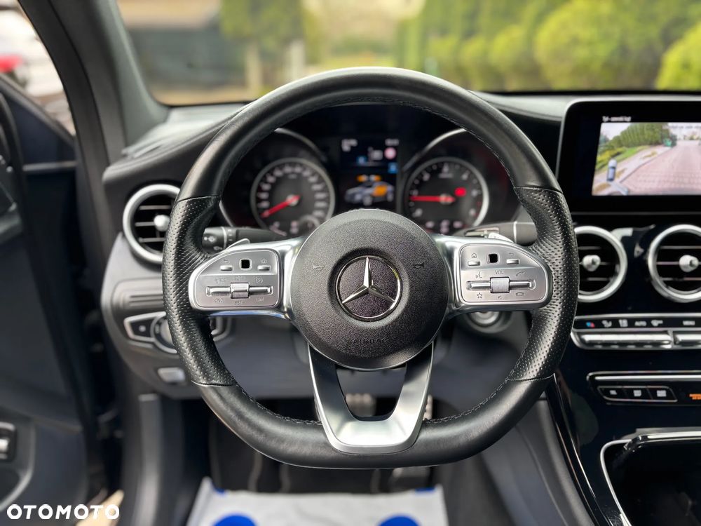 Mercedes-Benz GLC 220 d 4Matic 9G-TRONIC AMG Line - 28