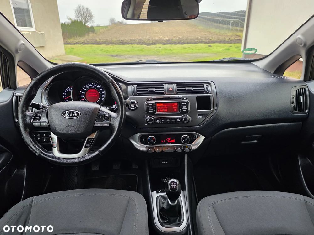 Kia Rio 1.4 Dream Team Edition - 5