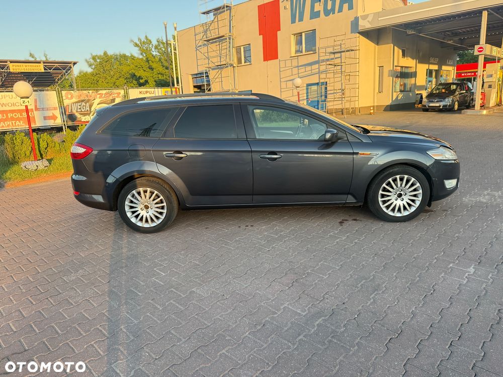Ford Mondeo 2.0 TDCi Ghia - 5