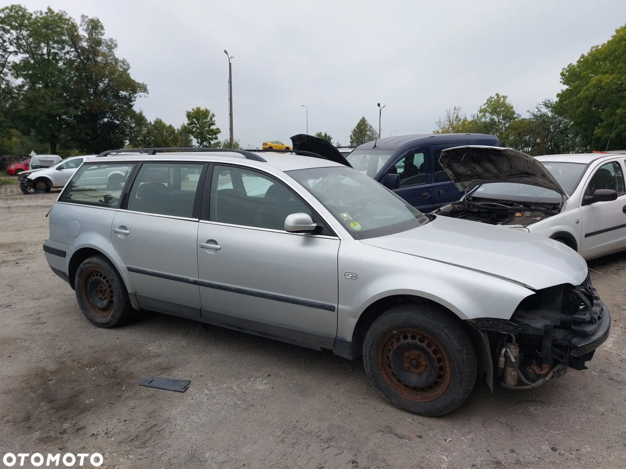Maska VW PASSAT B5 LIFT KOMBI 1.9D 02R. zderzaki,lampy,drzwi,... - 2