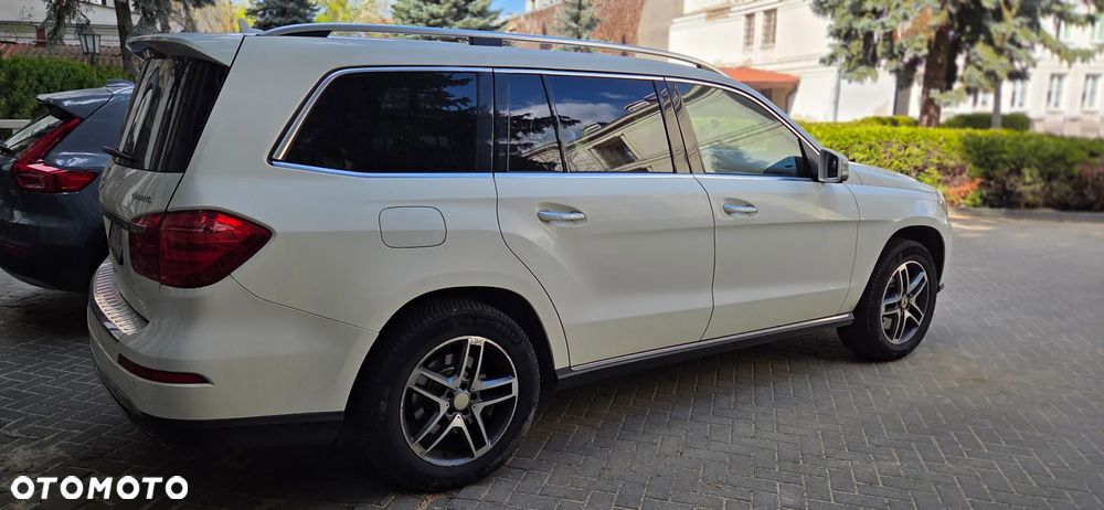 Mercedes-Benz GL - 3