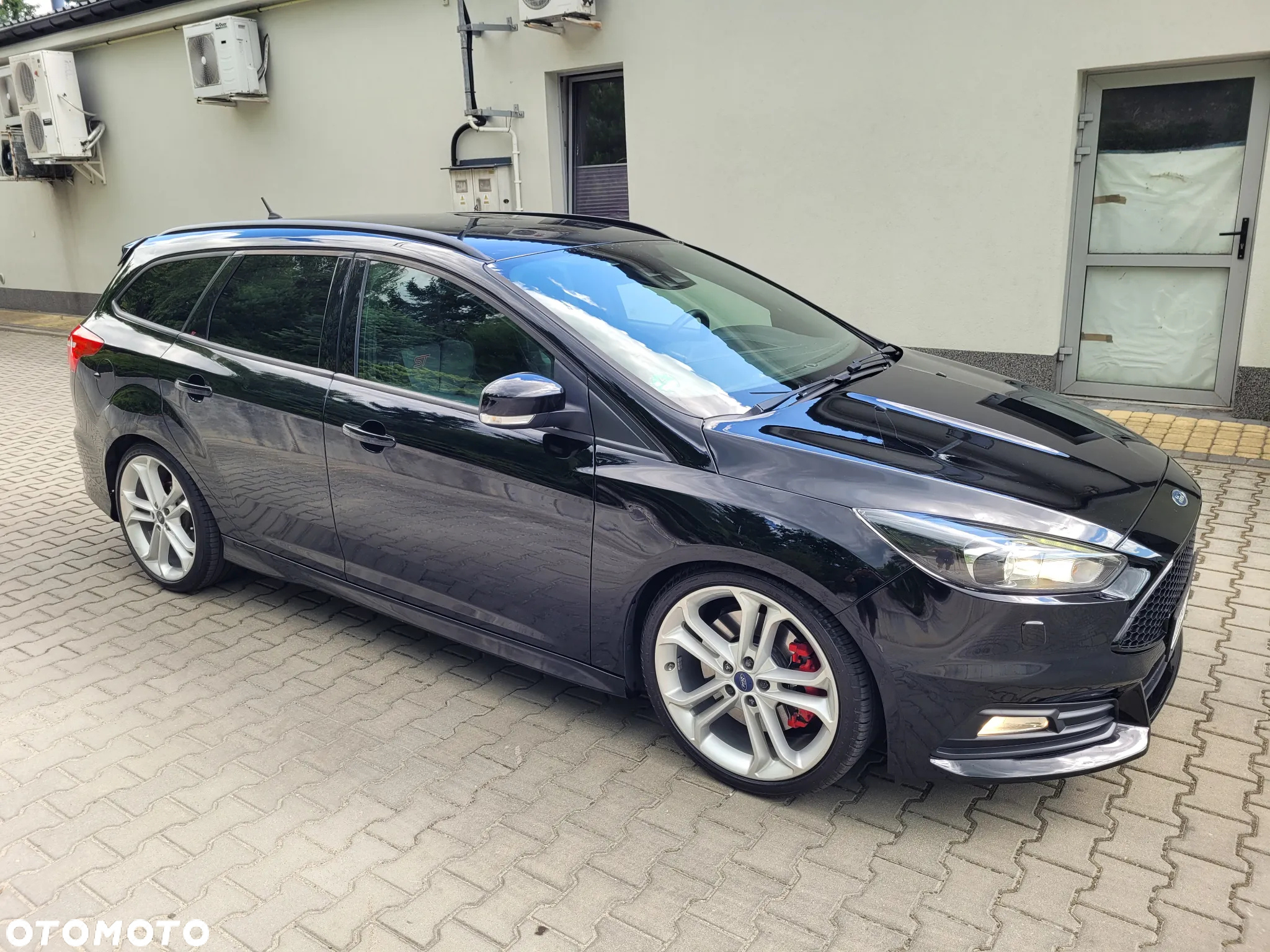 Ford Focus Turnier 2.0 TDCi ST mit Leder-Sport-Paket - 7