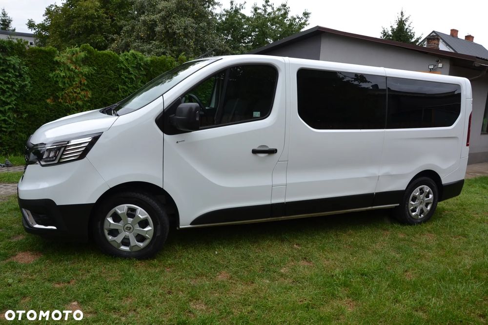 Renault Trafic 2.0 dCi - 4