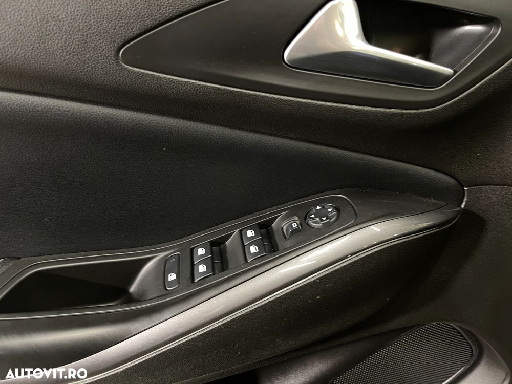 Opel Grandland X 1.5 START/STOP Enjoy - 17