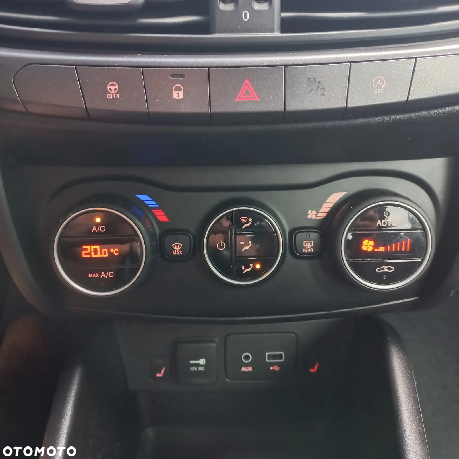 Fiat Tipo 1.4 T-Jet 16v S-Design - 17