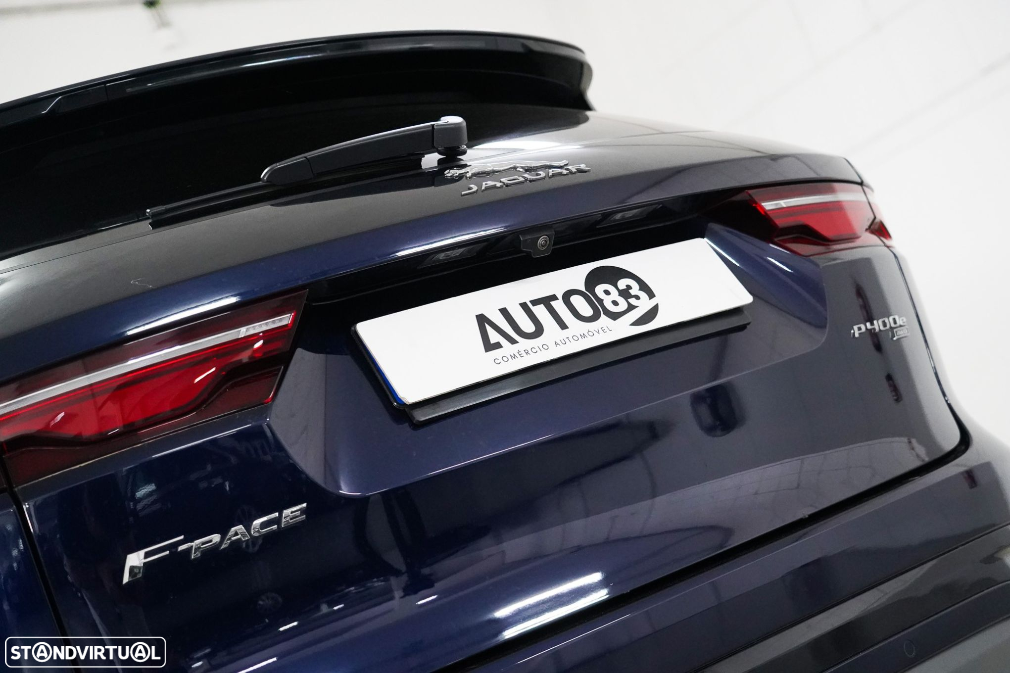 Jaguar F-Pace 2.0 P400e AWD R-Dynamic HSE - 28