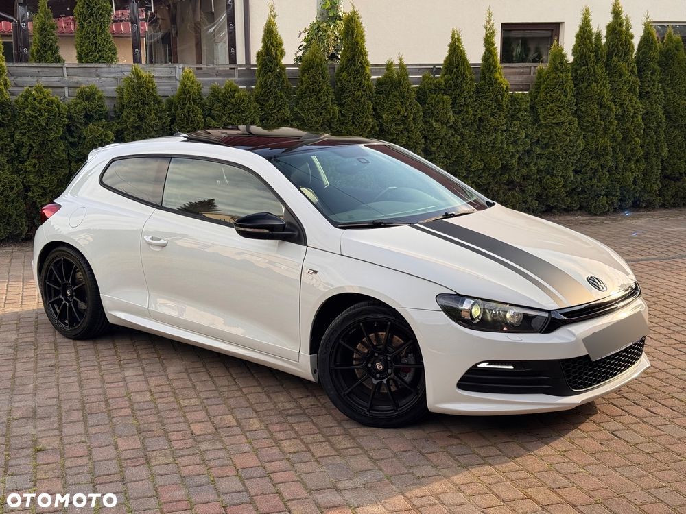 Volkswagen Scirocco 2.0 TSI R-Style DSG - 1