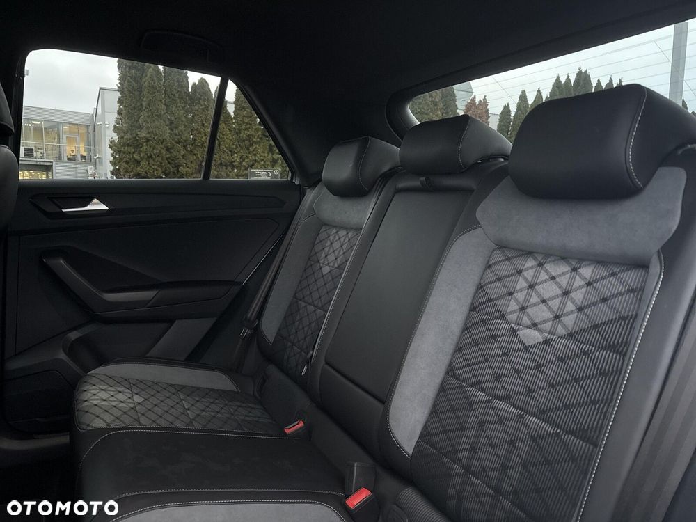 Volkswagen T-Roc - 18