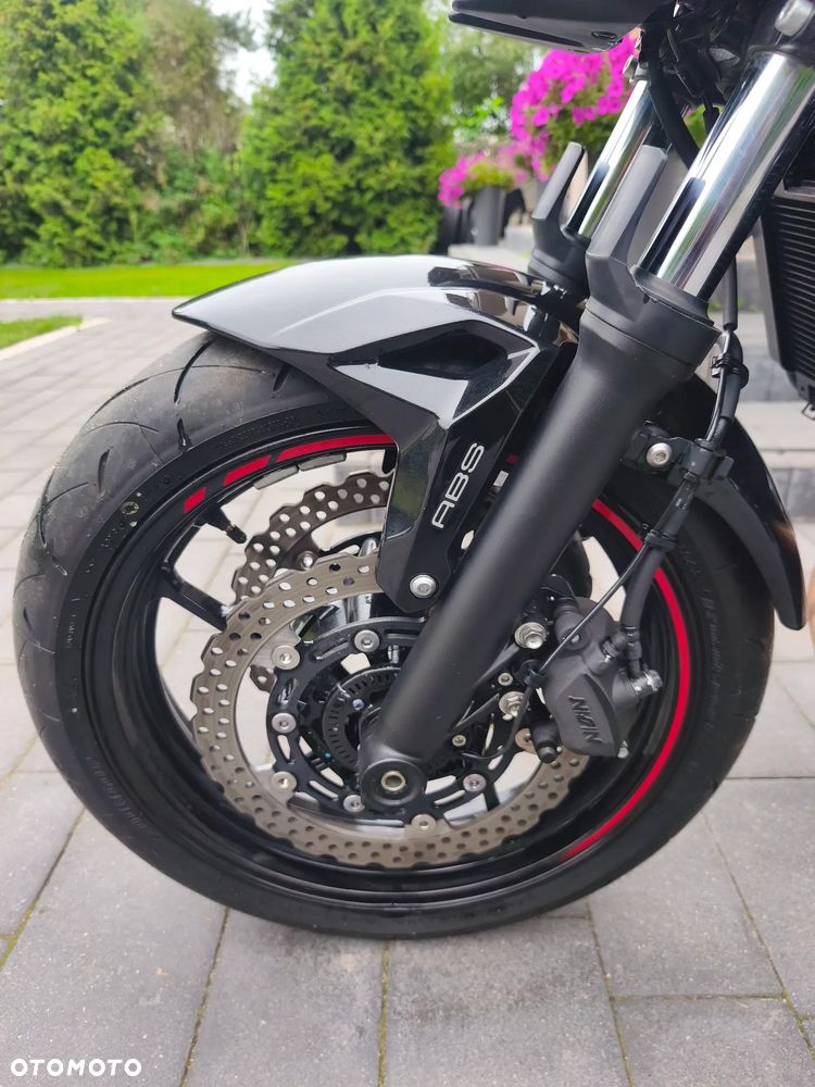Kawasaki Z 650 - 17