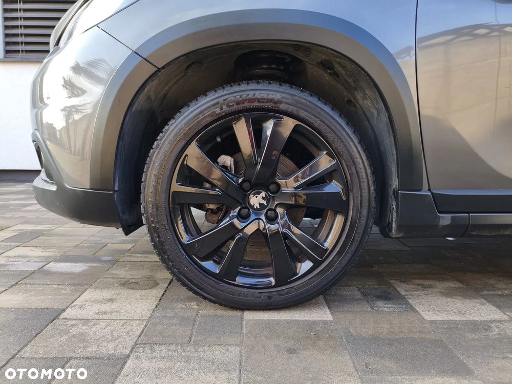 Peugeot 2008 PureTech 110 Stop&Start EAT6 GT-Line Edition - 34
