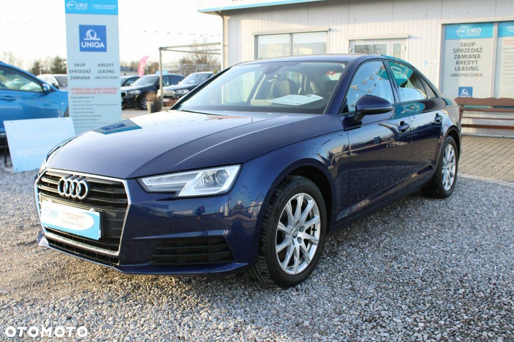Audi A4 Limousine - 3