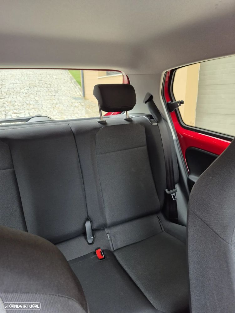 VW Up! 1.0 BMT Move - 8