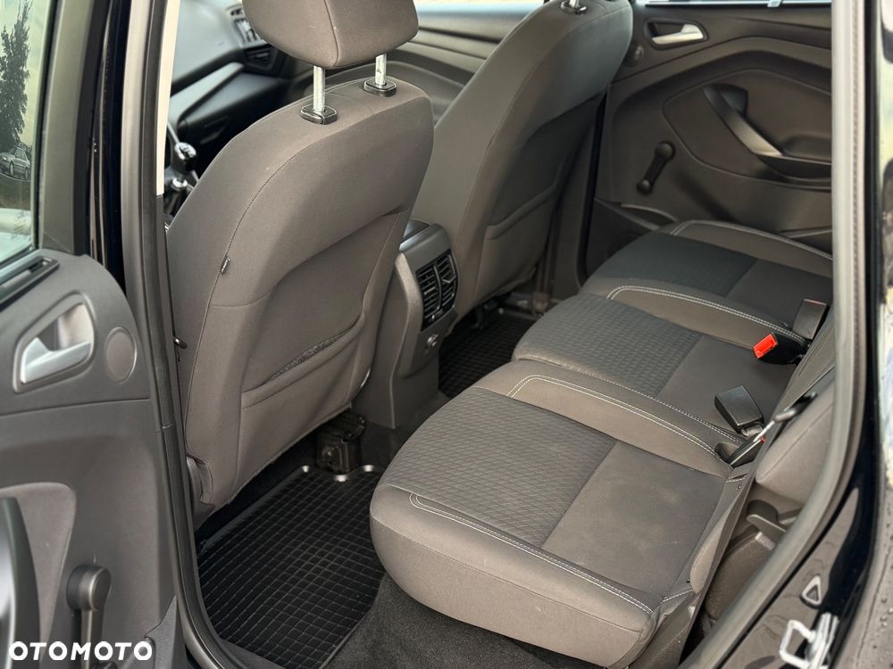 Ford C-MAX - 10