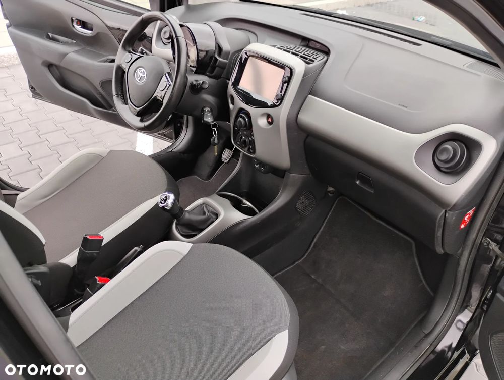 Toyota Aygo - 14