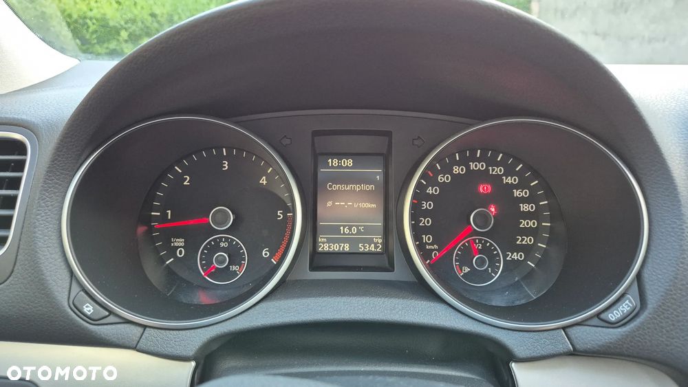Volkswagen Golf 2.0 TDI Highline - 8
