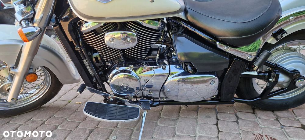 Suzuki VL 800 Volusia - Boulevard C50 - 38