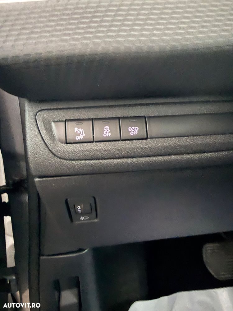 Peugeot 2008 1.2 e-VTi STT ETG Active - 15