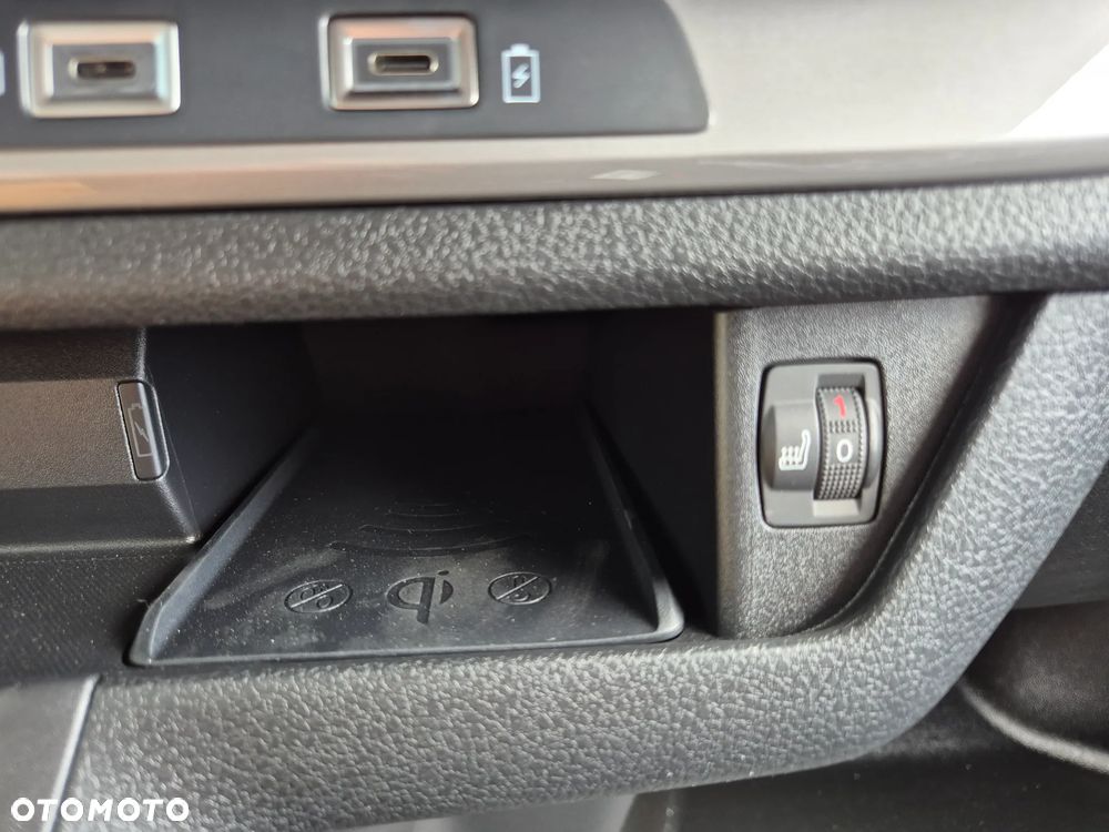 Opel Vivaro Furgon XL LONG 2.2 150KM Automat !! OD RĘKI !! Mega Rabat !! - 17