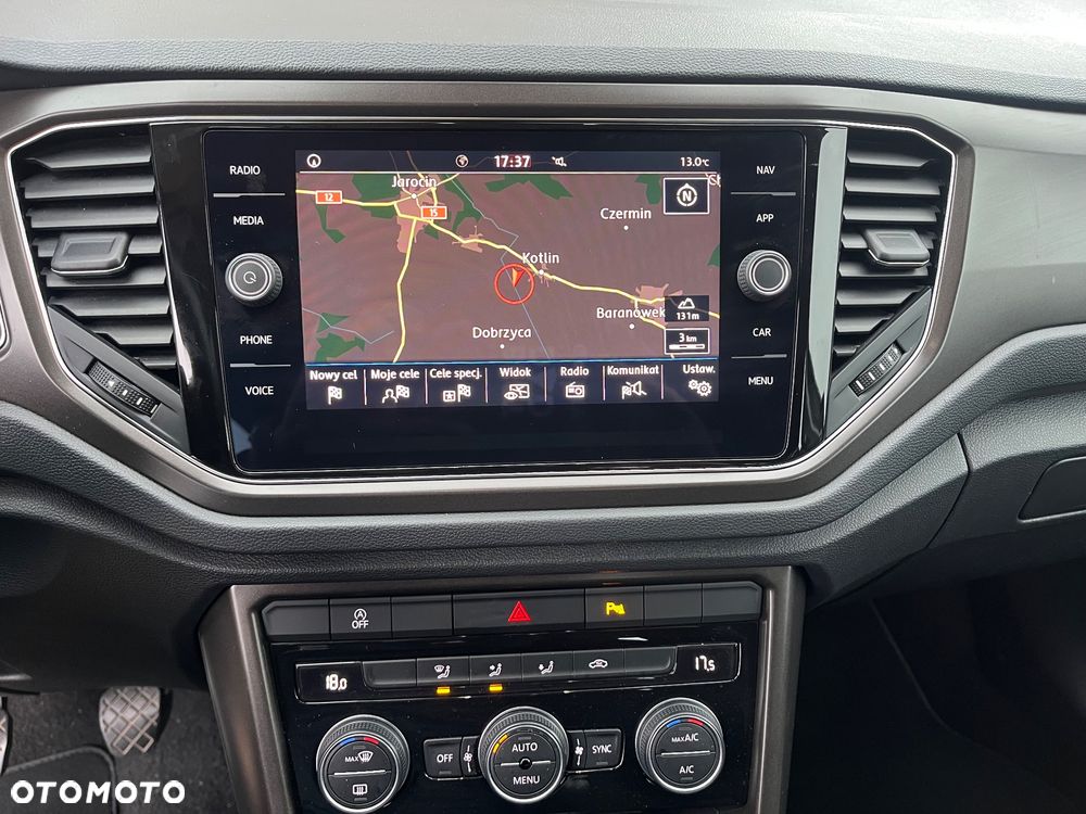 Volkswagen T-Roc - 15