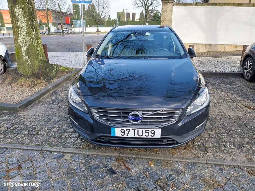 Volvo V60 2.4 D6 Momentum AWD Phev - 2