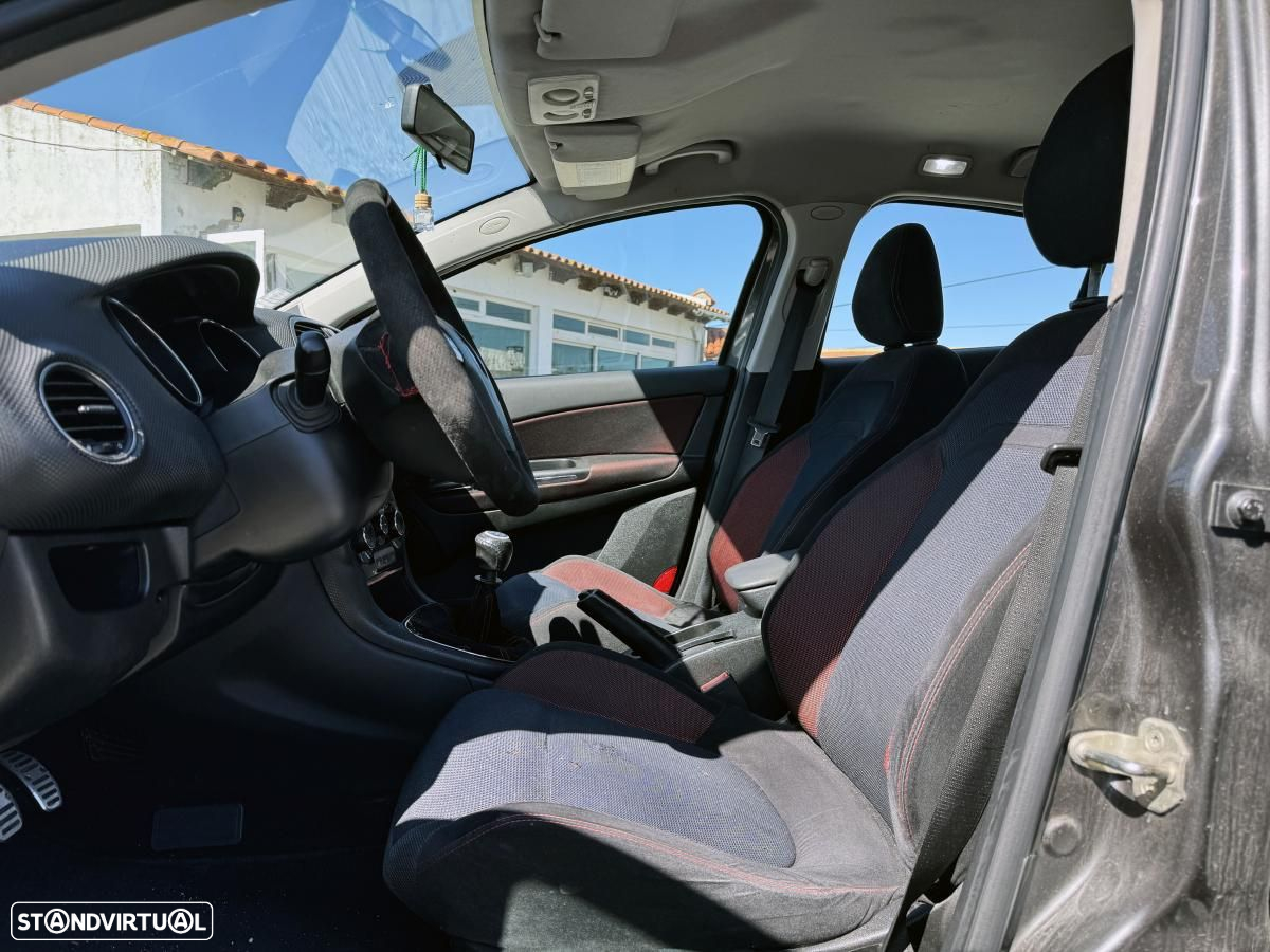 Fiat Bravo 1.6 M-Jet Sport - 13