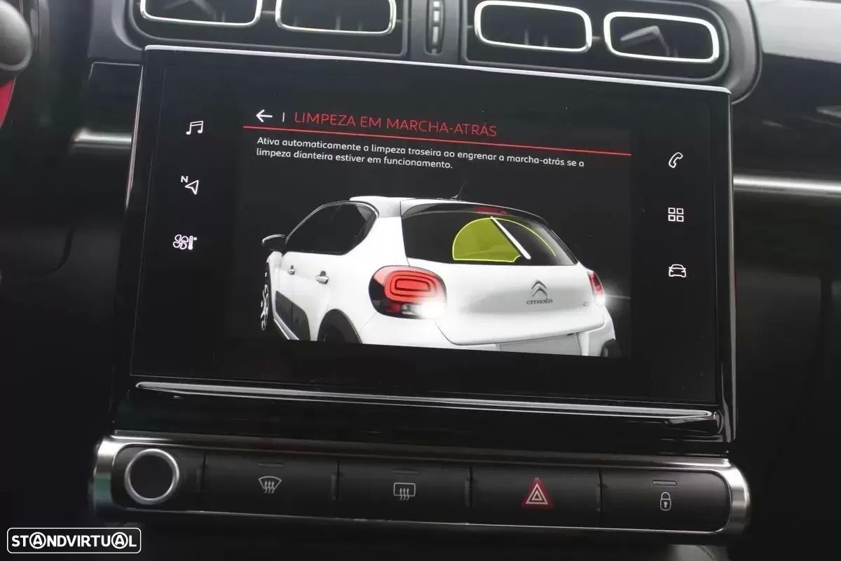 Citroën C3 1.2 PureTech Shine EAT6 - 31