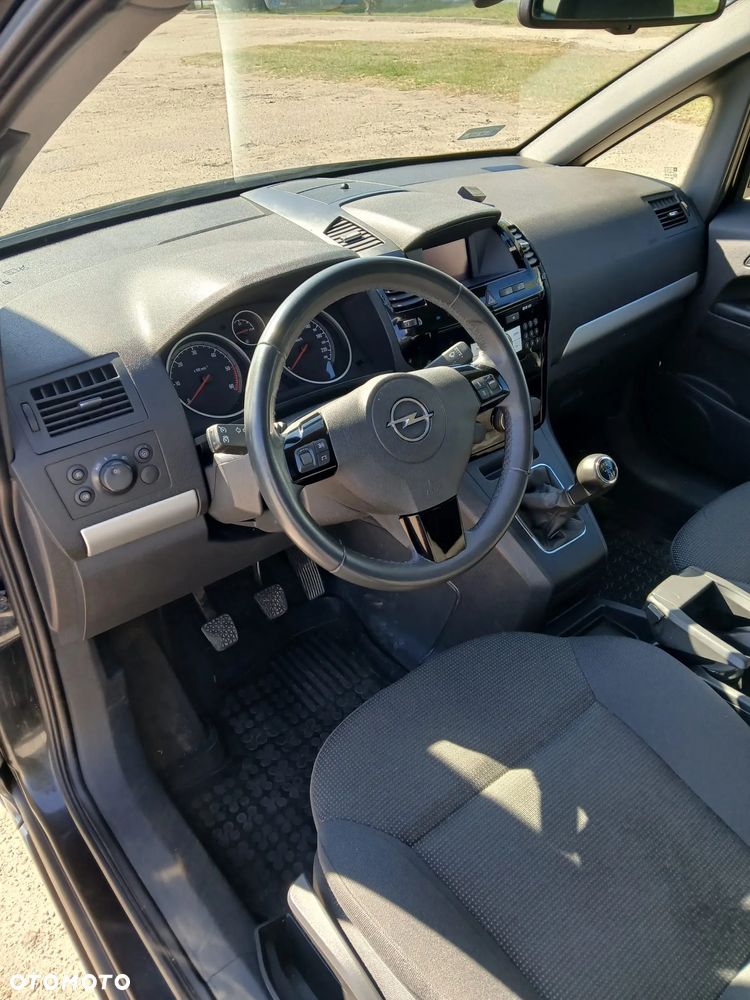 Opel Zafira 1.7 CDTI - 9