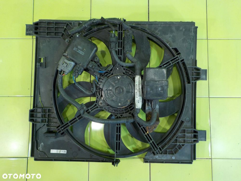 NISSAN JUKE I F15 1.6 B 12r 5D wentylator chlodnicy A18700A28001 - 1
