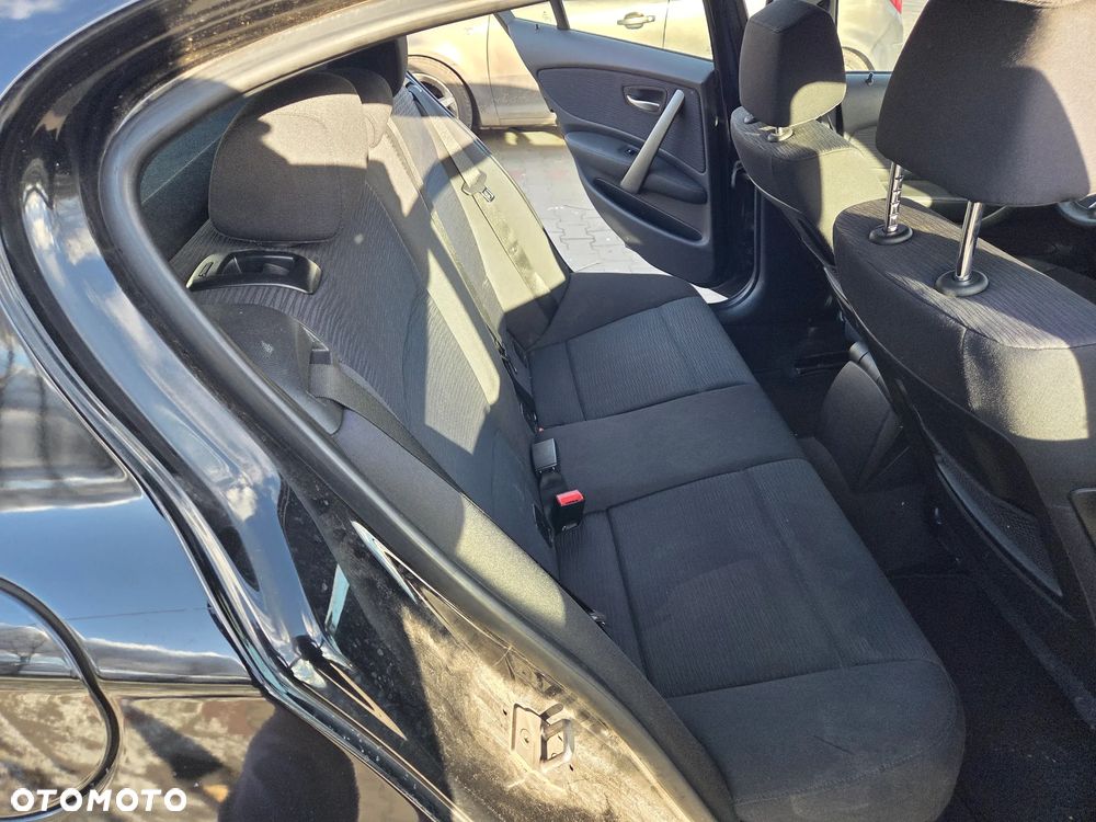 BMW Seria 1 116i - 10