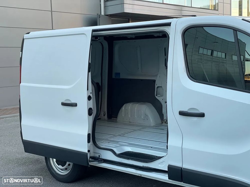 Opel Vívaro 1.6 CDTi 120HP 3L - 10