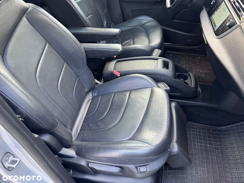 Citroën C4 Grand Picasso BlueHDi 150 EAT6 Exclusive - 39