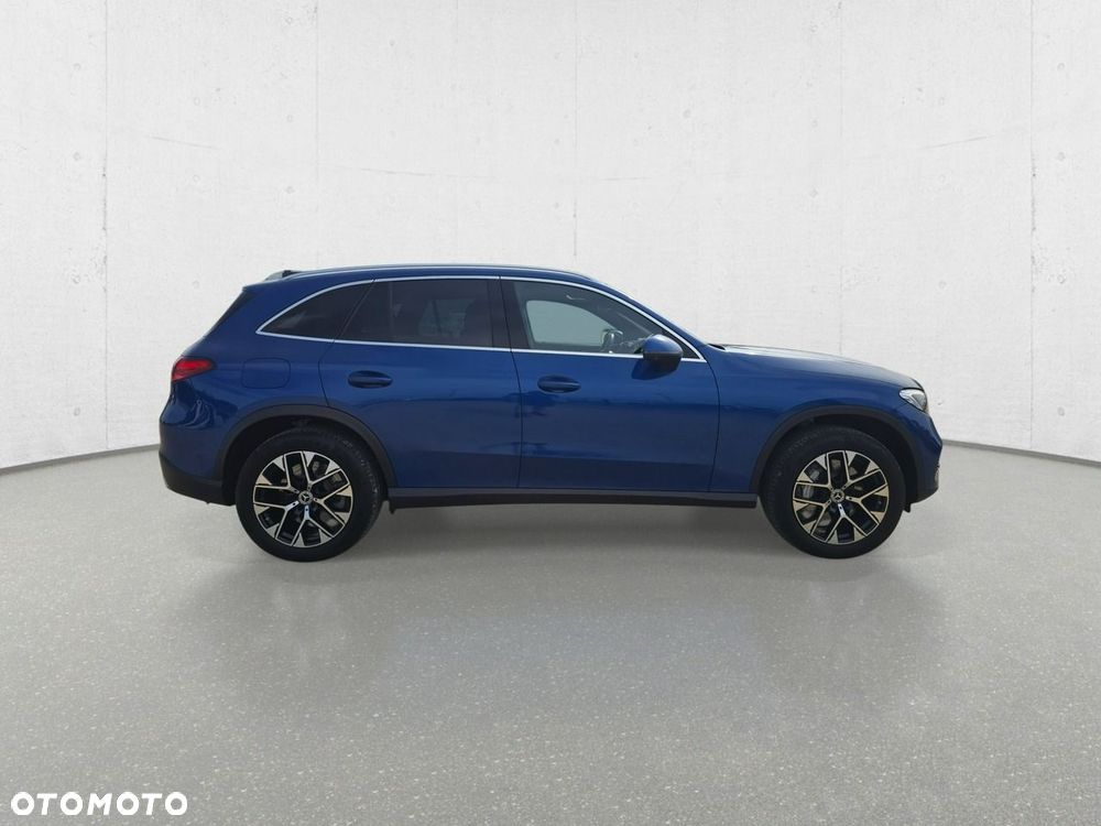 Mercedes-Benz GLC - 2